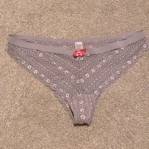 Gray lace thong